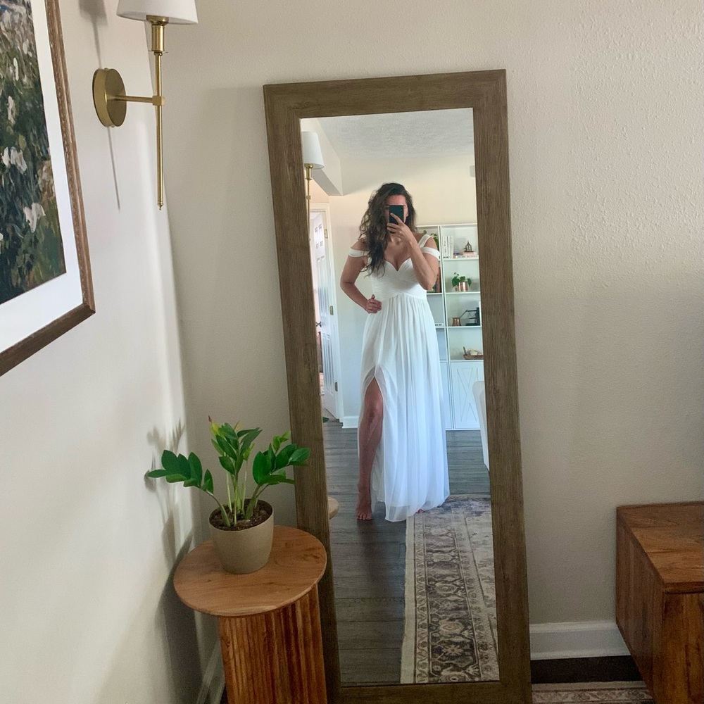 Elegant Lulus White Maxi Dress